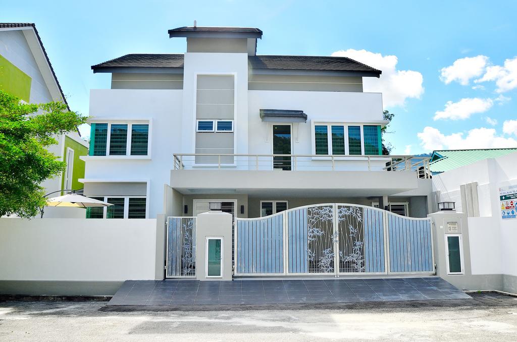 Plumeria Luxury Service Villa George Town Buitenkant foto